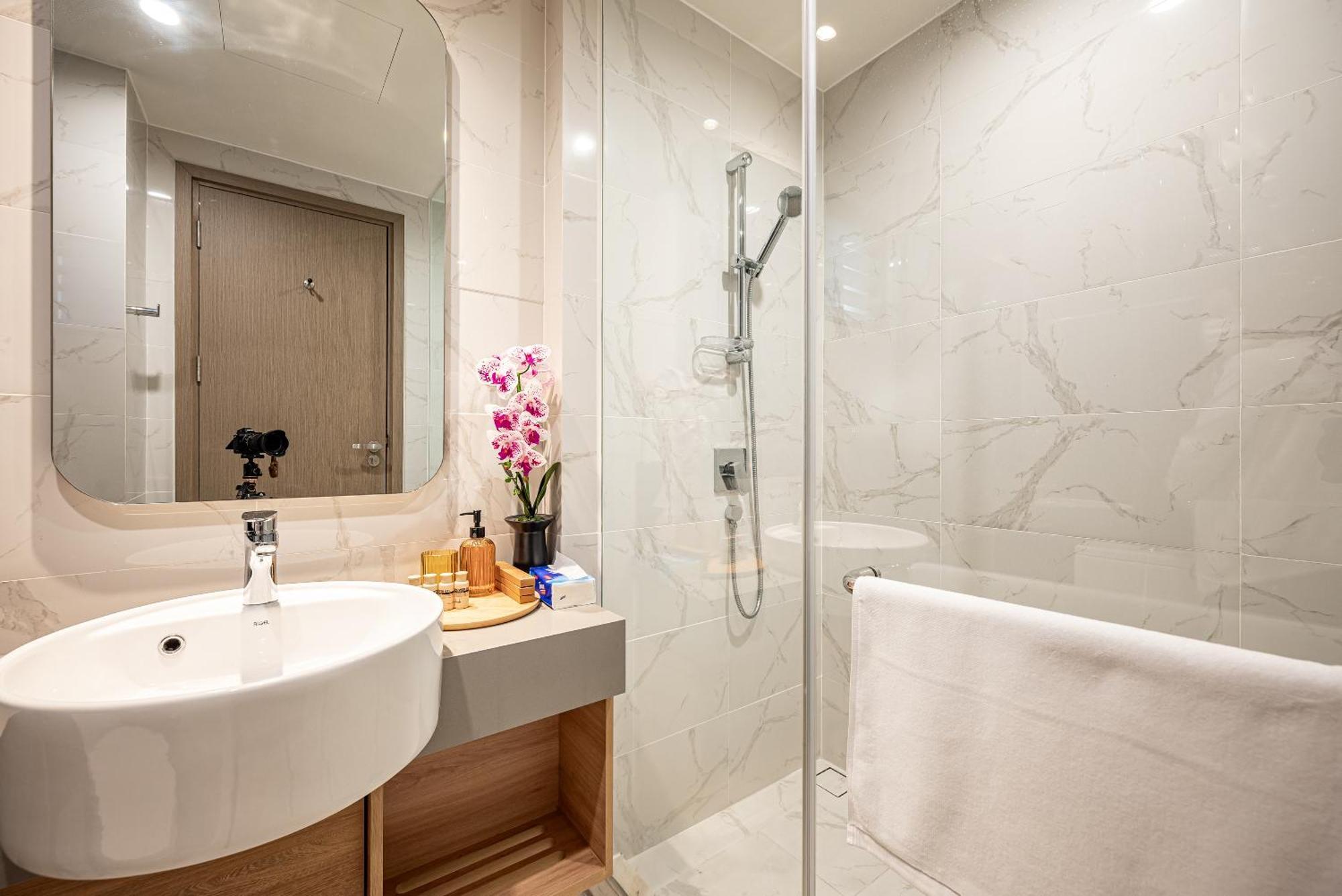 Zenity Luxury Apartment In District 1 Since 2024 Ho Si Minh-város Kültér fotó